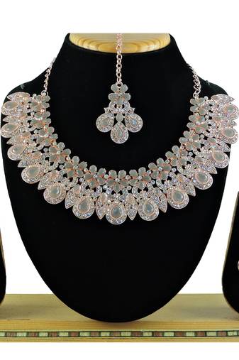 Grey designer function wear ad necklace set