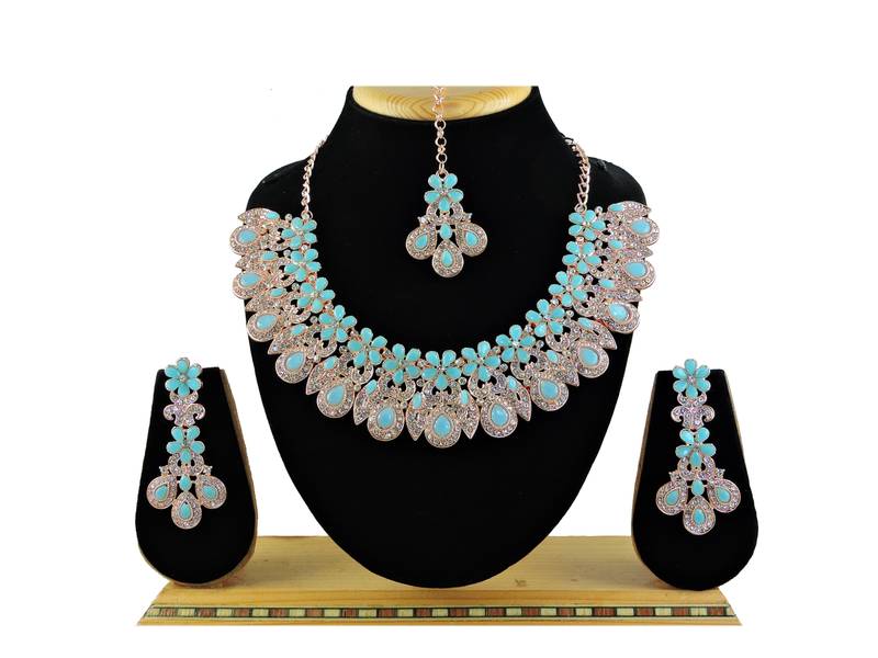 Turquoise designer function wear ad necklace set