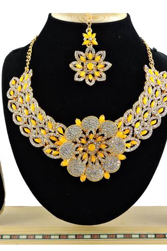 Yellow designer function wear ad necklace set