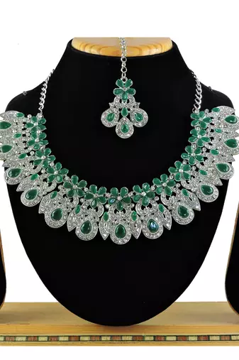 Green designer function wear ad necklace set