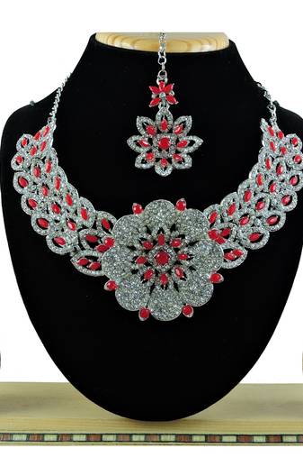 Red designer function wear ad necklace set
