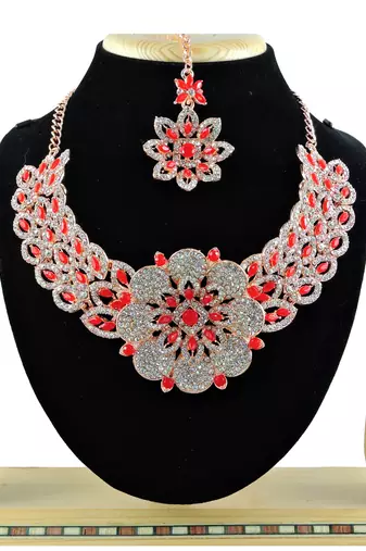 Red designer function wear ad necklace set