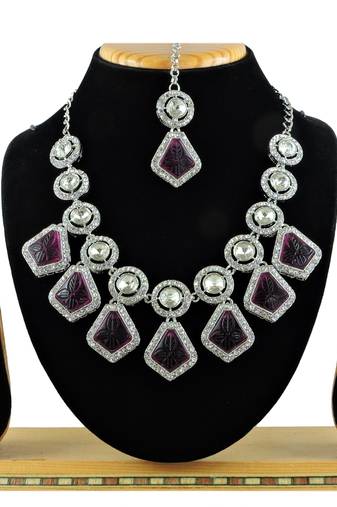 Purple designer function wear ad necklace set