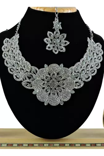 Grey designer function wear ad necklace set
