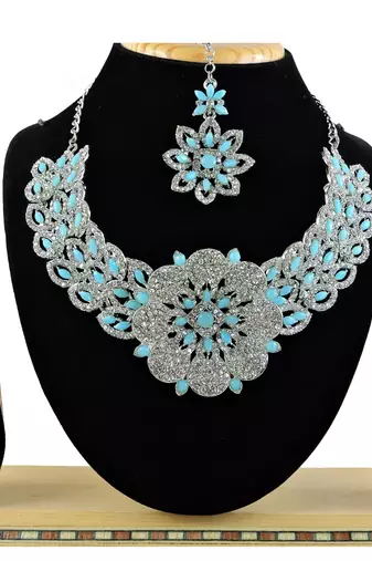 Turquoise designer function wear ad necklace set