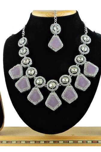 Purple designer function wear ad necklace set