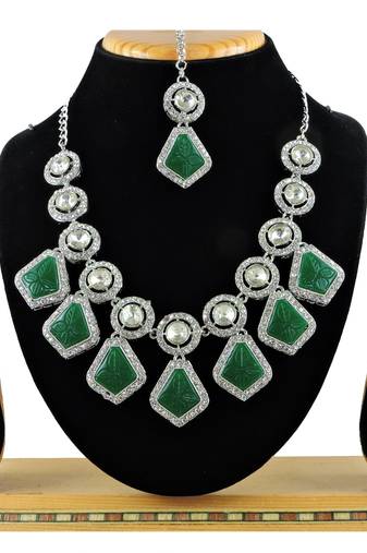 Green designer function wear ad necklace set