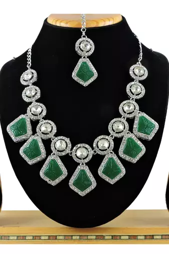 Green designer function wear ad necklace set