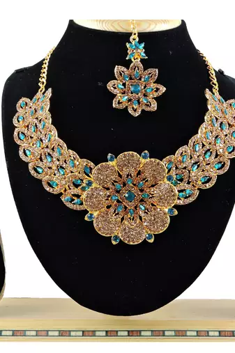 Turquoise designer function wear ad necklace set