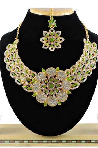 Green designer function wear ad necklace set