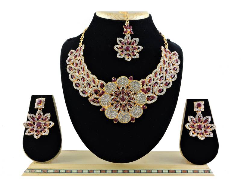 Maroon designer function wear ad necklace set