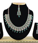 Multicolor designer function wear ad necklace set