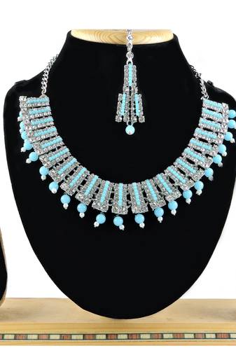 Turquoise designer function wear ad necklace set