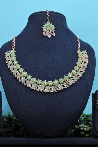 Green designer function wear ad necklace set