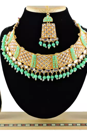Green designer function wear ad necklace set
