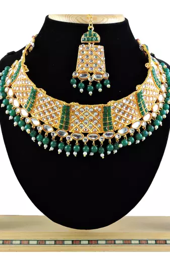 Green designer function wear ad necklace set