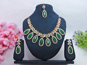 Green designer function wear ad necklace set 1
