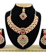Red designer function wear ad necklace set