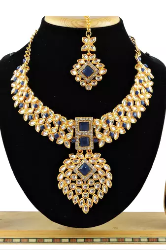 Blue designer function wear ad necklace set