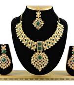 Green designer function wear ad necklace set