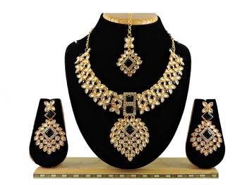 Black designer function wear ad necklace set 1