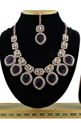Purple designer function wear ad necklace set