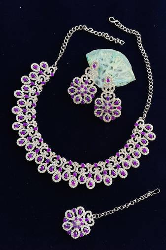 Purple designer function wear ad necklace set