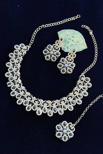 Blue designer function wear ad necklace set