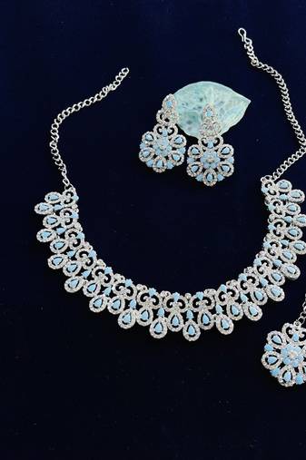 Turquoise designer function wear ad necklace set