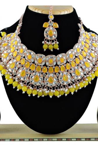 Yellow designer function wear ad necklace set