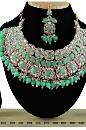 Green designer function wear ad necklace set