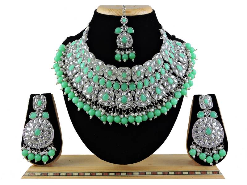 Green designer function wear ad necklace set