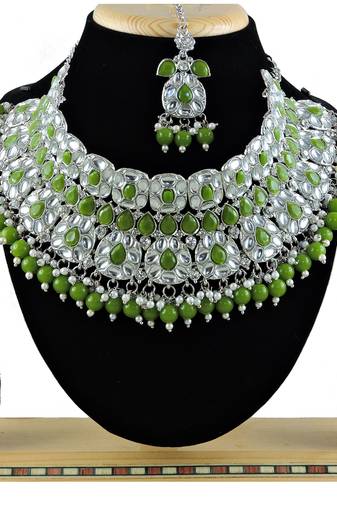 Green designer function wear ad necklace set