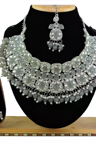 Grey designer function wear ad necklace set