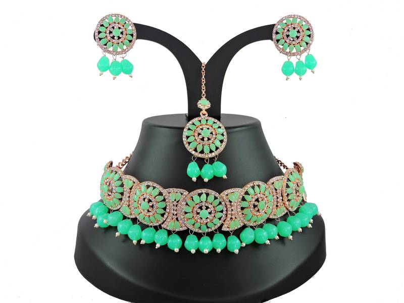 Green designer function wear ad necklace set
