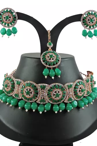 Green designer function wear ad necklace set