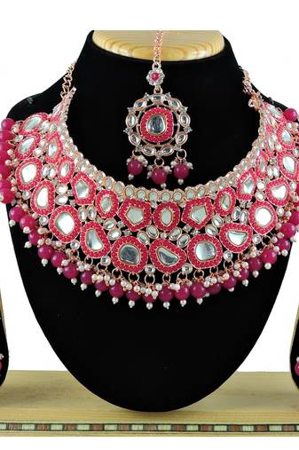 Red designer function wear ad necklace set