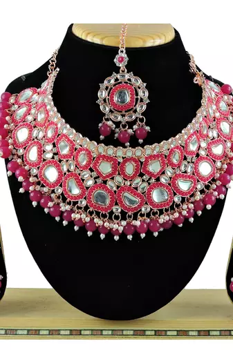 Red designer function wear ad necklace set