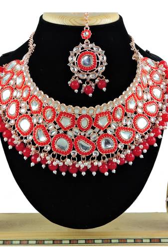 Red designer function wear ad necklace set