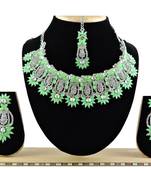 Multicolor designer function wear ad necklace set