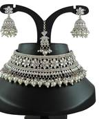 Multicolor designer function wear ad necklace set