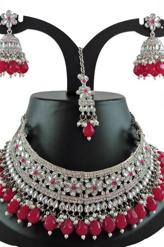 Red designer function wear ad necklace set