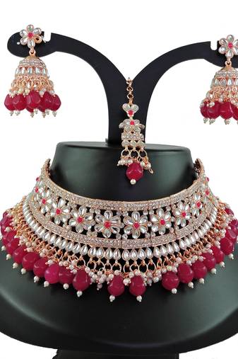 Red designer function wear ad necklace set