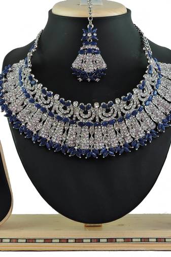 Blue designer function wear ad necklace set