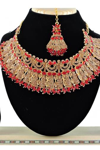 Red designer function wear ad necklace set