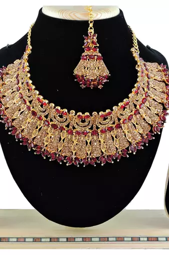 Maroon designer function wear ad necklace set