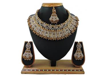 Multicolor designer function wear ad necklace set 1