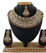 Multicolor designer function wear ad necklace set