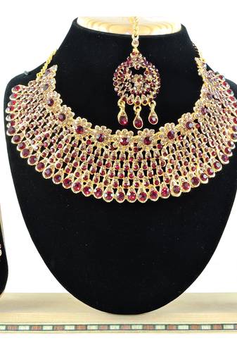 Maroon designer function wear ad necklace set