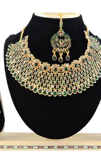 Green designer function wear ad necklace set